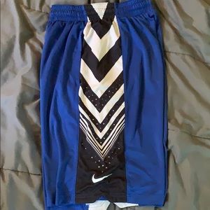 Nike Elite Shorts Men's Size Medium